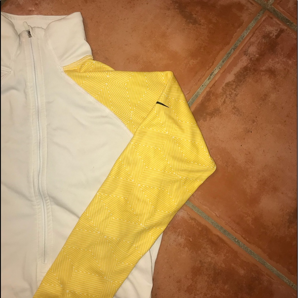 nike pro pullover